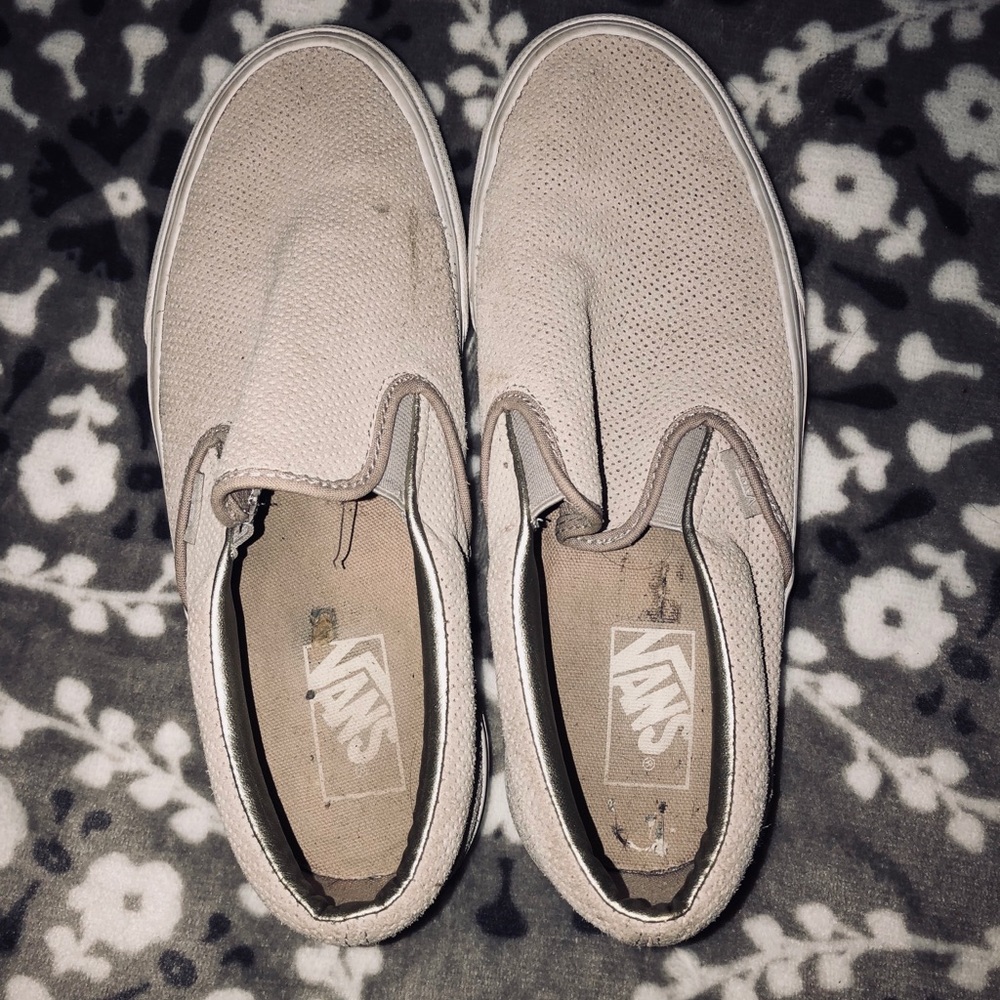 Slip on vans 🌿